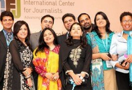 430x242_pakistani-journalists